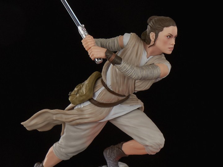 Star Wars: The Black Series Centerpiece 04 Rey Statue - Image 5