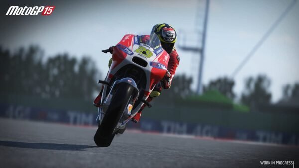 MotoGP 15 (Xbox One) - R2 Arabic - Image 4