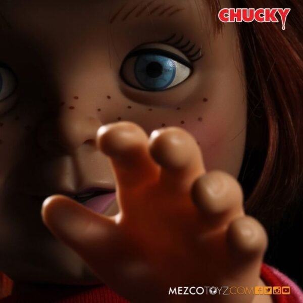 Mezco: Child’s Play - Good Guys 15” Talking Chucky Doll - Image 7