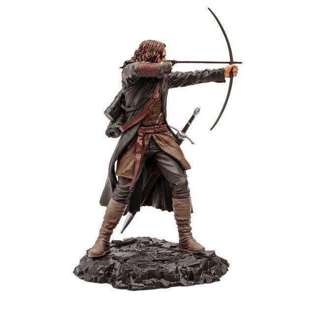 Aragorn from The Lord of the Rings (WB 100: Movie Maniacs) 6" Posed Figure - Image 7