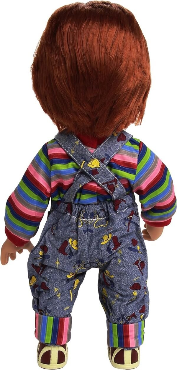 Mezco Toyz: Child's Play 2 - Talking Sneering Chucky Doll 15" - Image 4