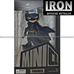 Iron Studios MiniCo: The Dark Knight Batman Statue - Image 13