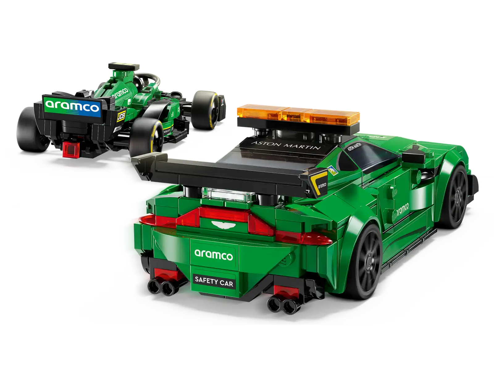 Aston Martin Safety Car & AMR23 LEGO Formula 1 - Image 2